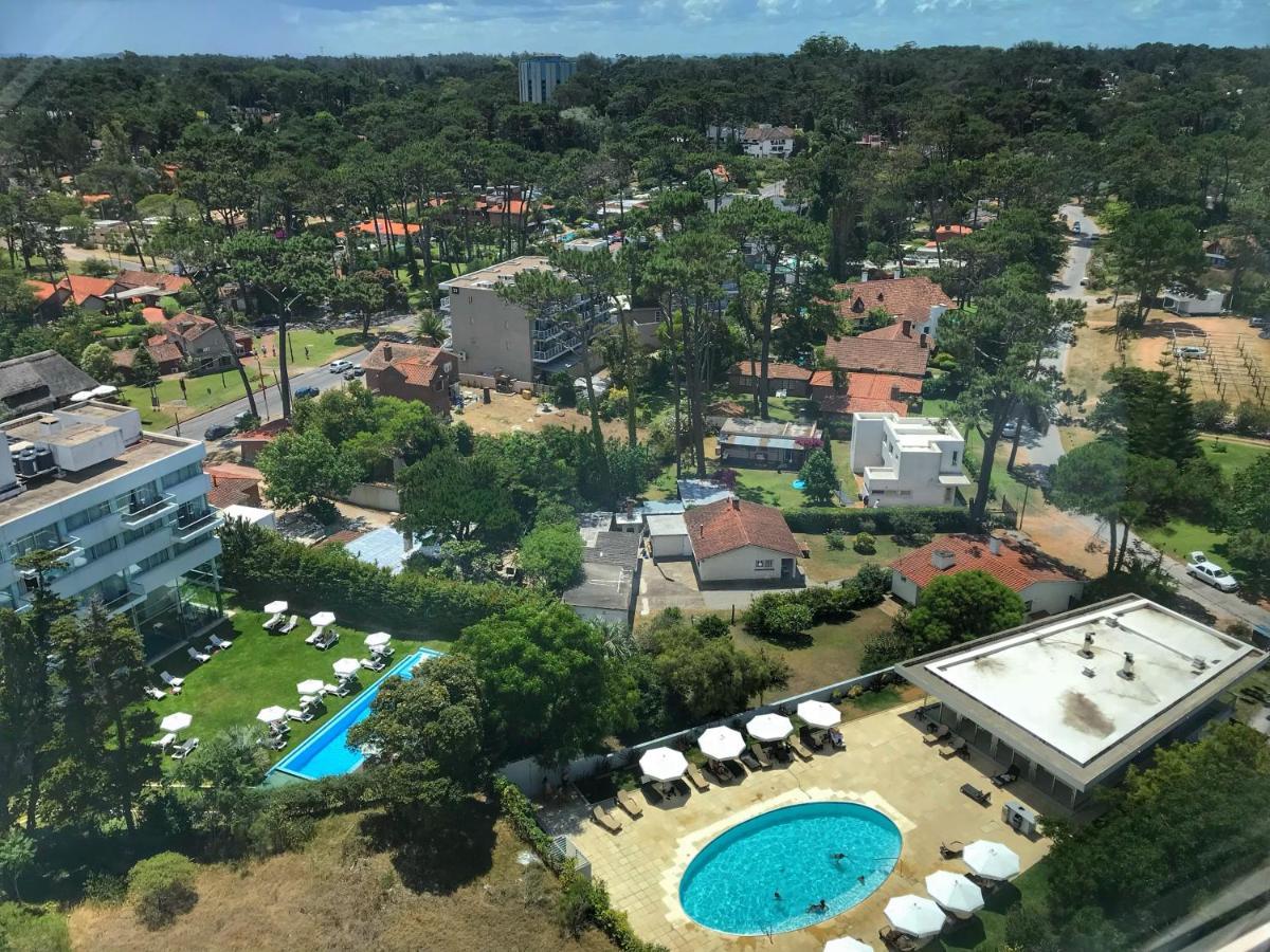 Apartamentos Torre Tressesenta Punta del Este Kültér fotó