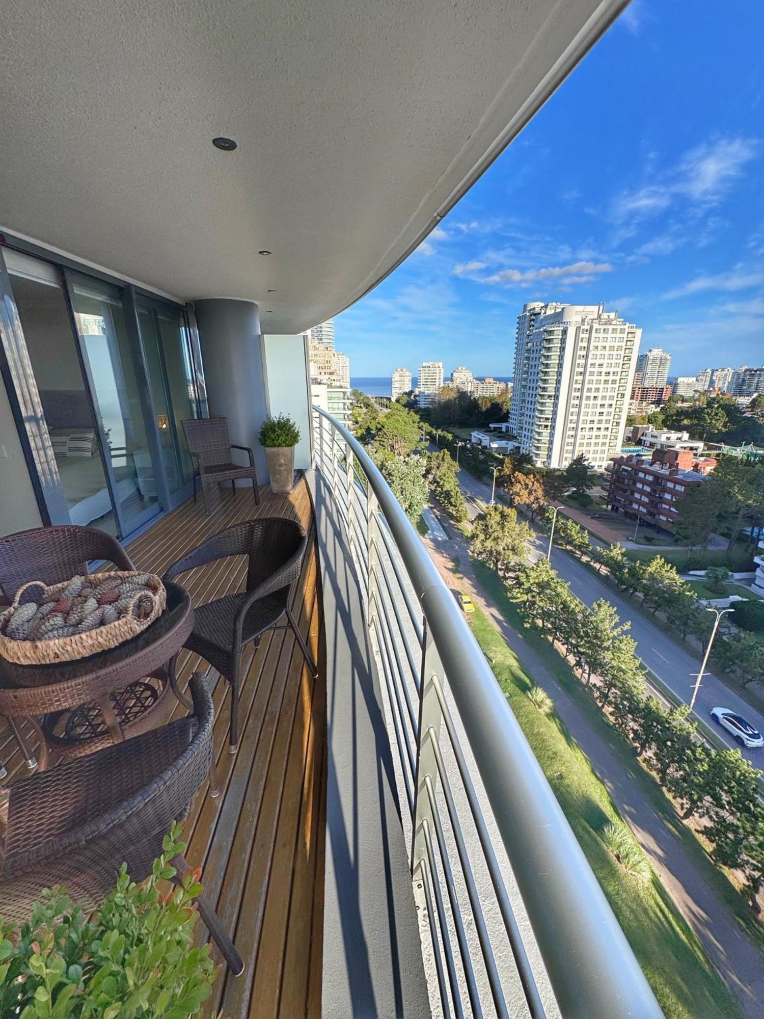 Apartamentos Torre Tressesenta Punta del Este Szoba fotó