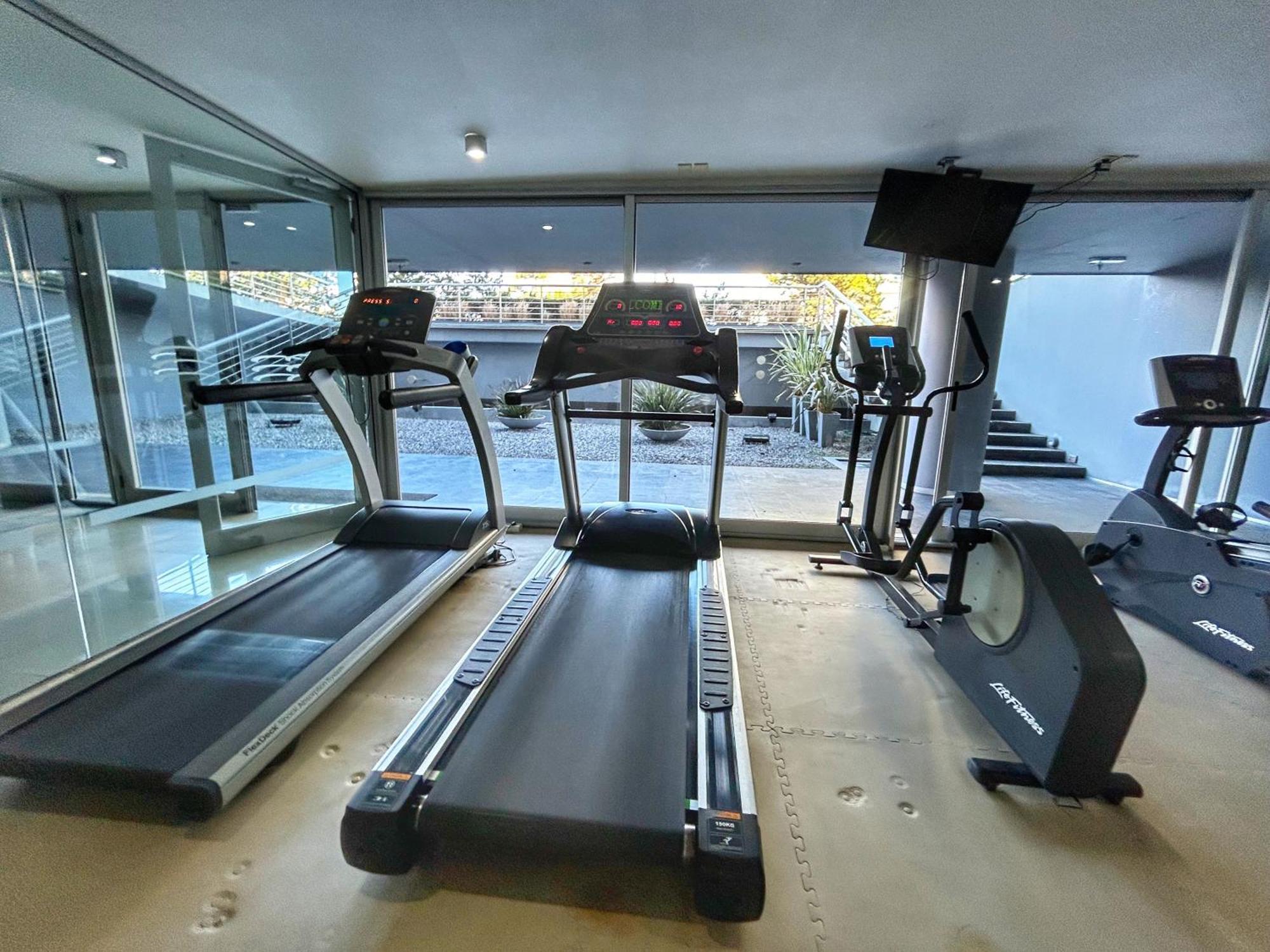 Apartamentos Torre Tressesenta Punta del Este Kültér fotó